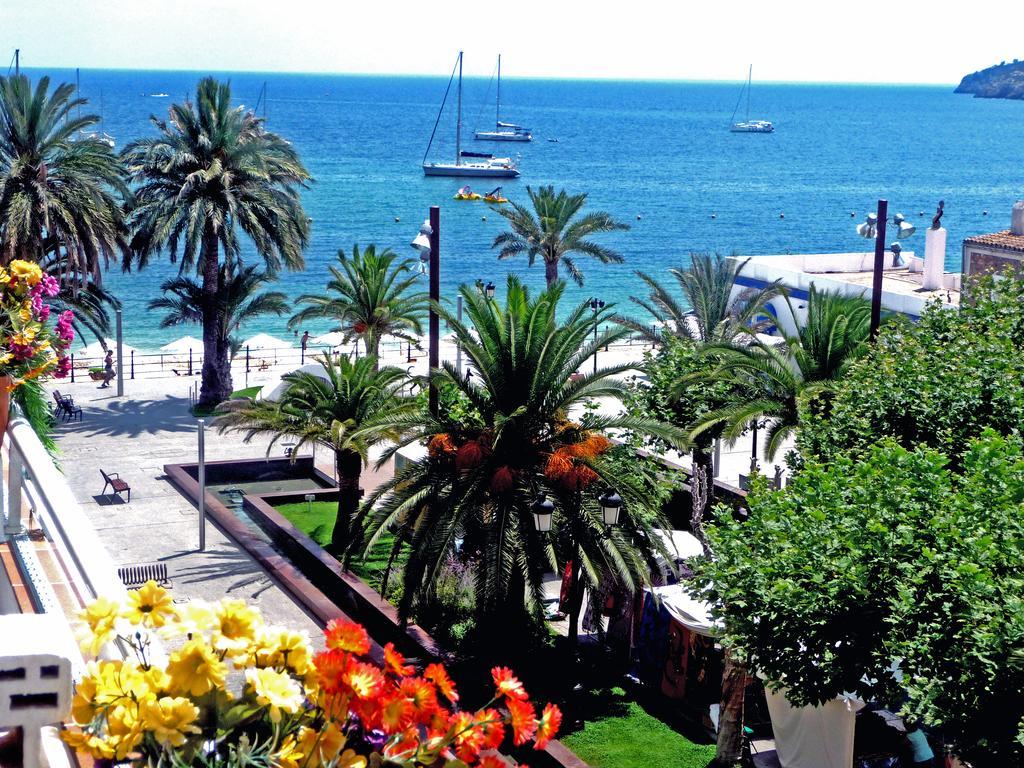 Hostal Yebisah Santa Eularia des Riu Exterior photo